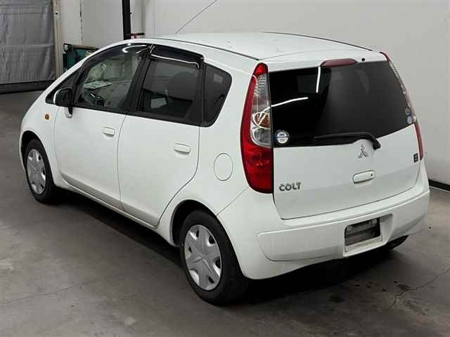 Mitsubishi COLT 2010 6877929-1