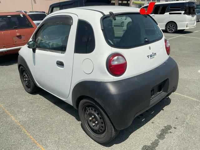 Suzuki TWIN 2003 6882293-1