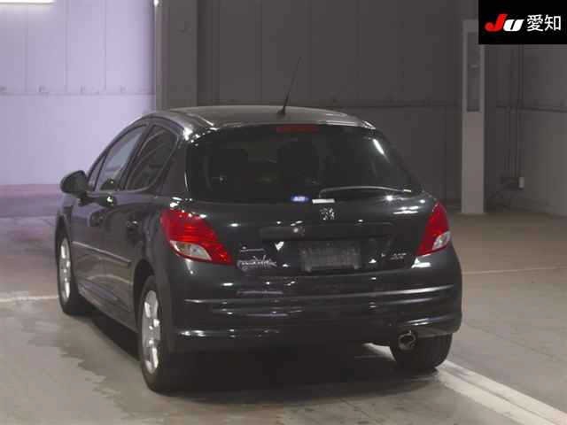 Peugeot 207 2011 6950864-1