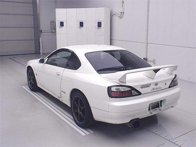 Nissan SILVIA 2002 6938576-1