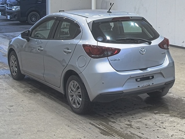 Mazda MAZDA2 2020 6977902-1