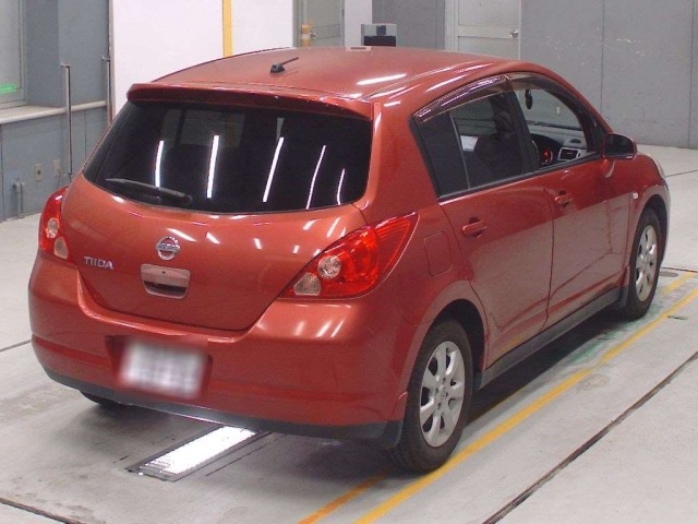 Nissan TIIDA 2005 6984213-1