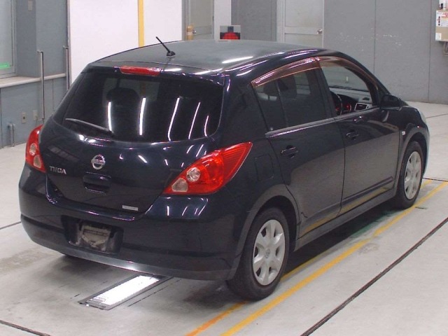 Nissan TIIDA 2005 6984214-1