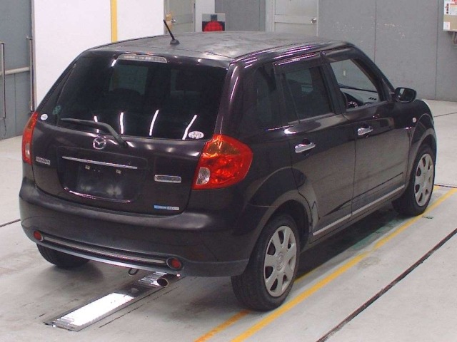 Mazda VERISA 2006 6986487-1