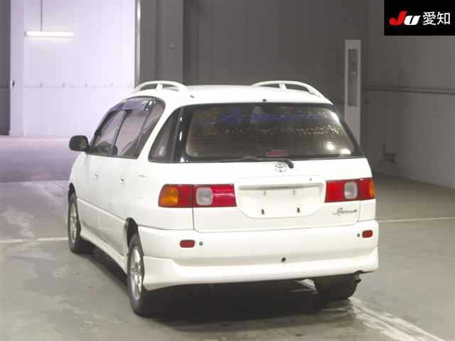Toyota IPSUM 1998 7022359-1