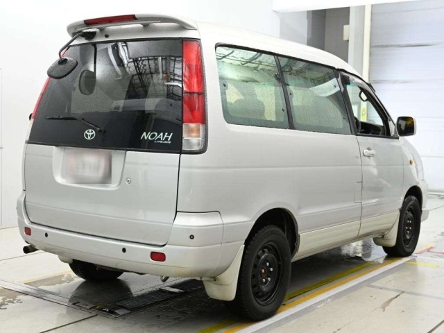 Toyota LITEACE NOAH 1999 7007435-1