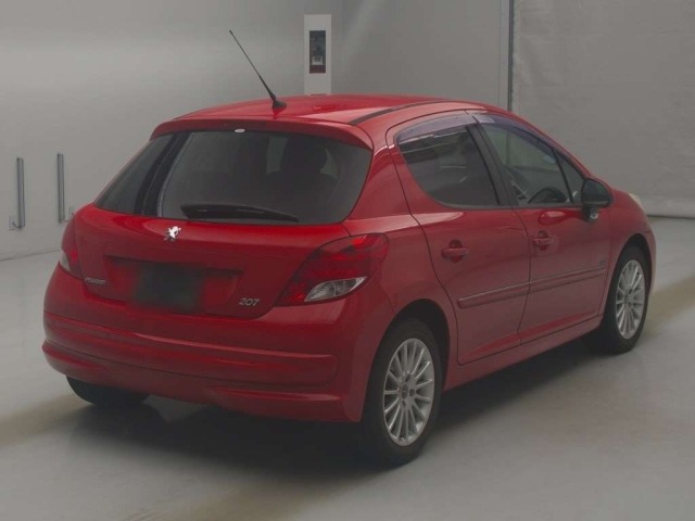 Peugeot 207 2012 7082304-1