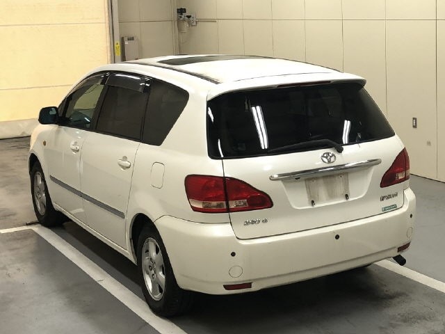 Toyota IPSUM 2002 7082274-1