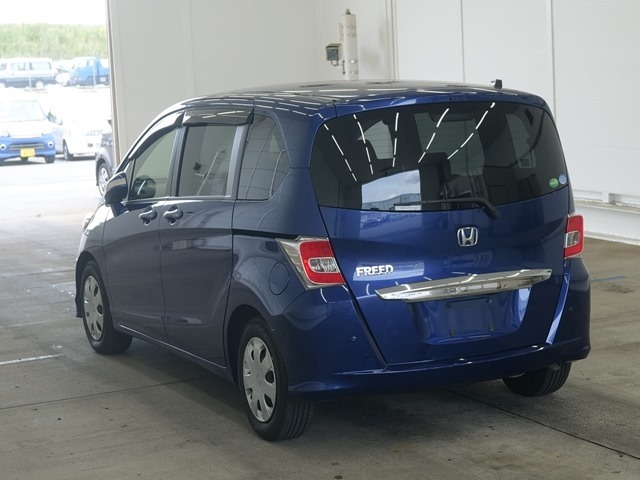 Honda FREED 2014 7098428-1