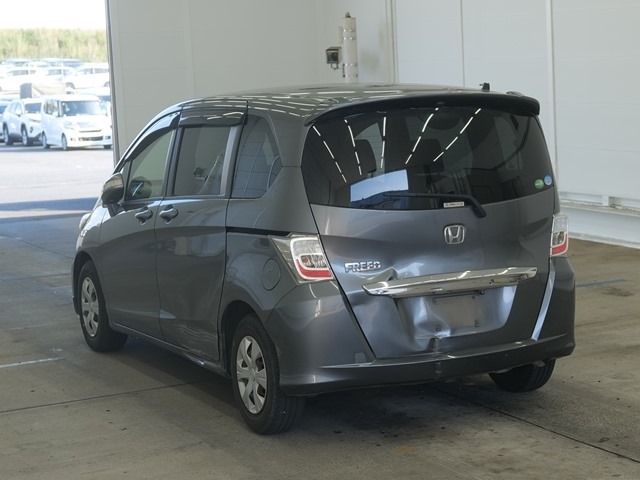 Honda FREED 2013 7098447-1