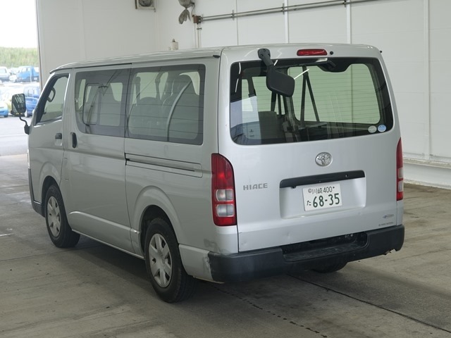 Toyota HIACE VAN 2015 7092132-1