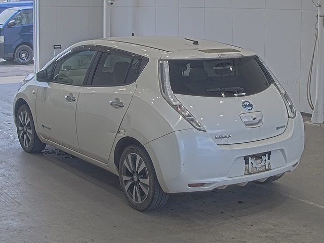 Nissan LEAF 2017 7103999-1
