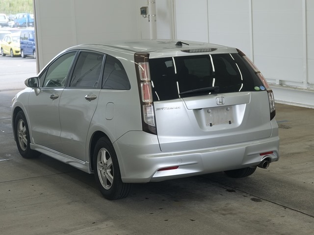 Honda STREAM 2010 7111036-1