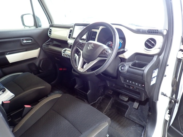 Suzuki X BEE 2019 7145758-2