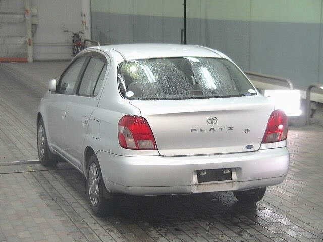 Toyota PLATZ 2001 7234908-1