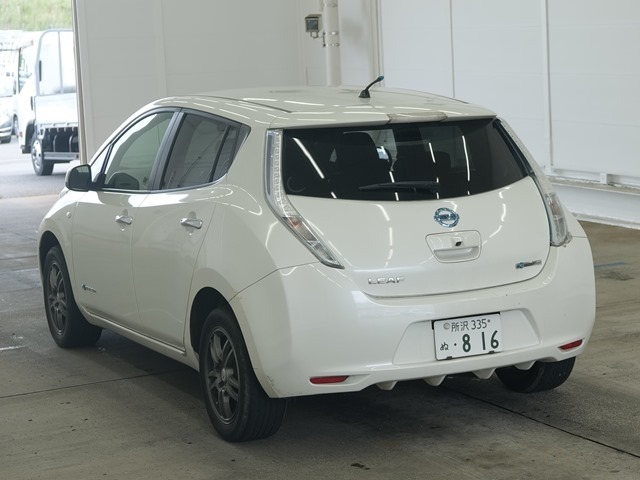 Nissan LEAF 2014 7249083-1