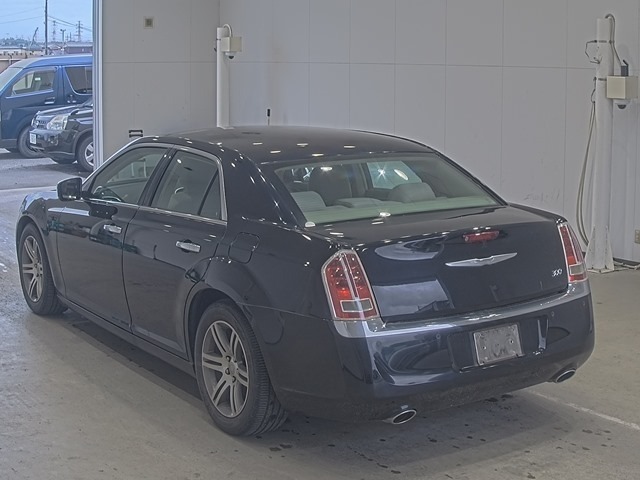 Chrysler 300 2013 7335063-1