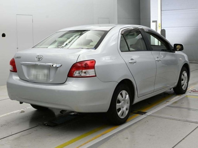 Toyota BELTA 2006 7337671-1