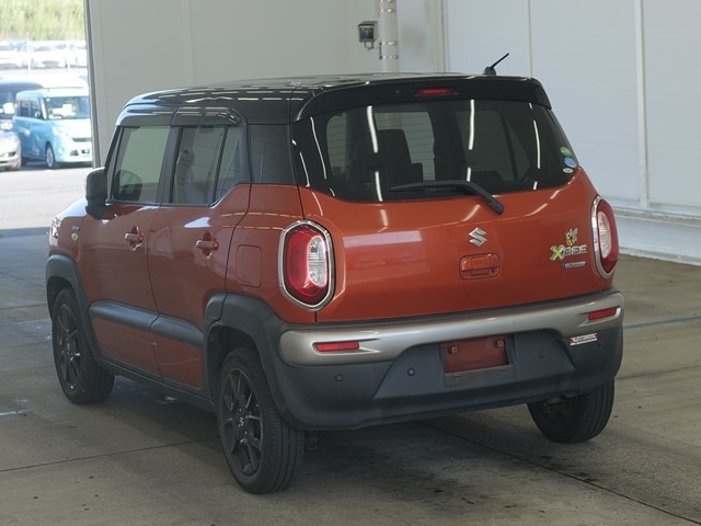 Suzuki X BEE 2018 7353823-1
