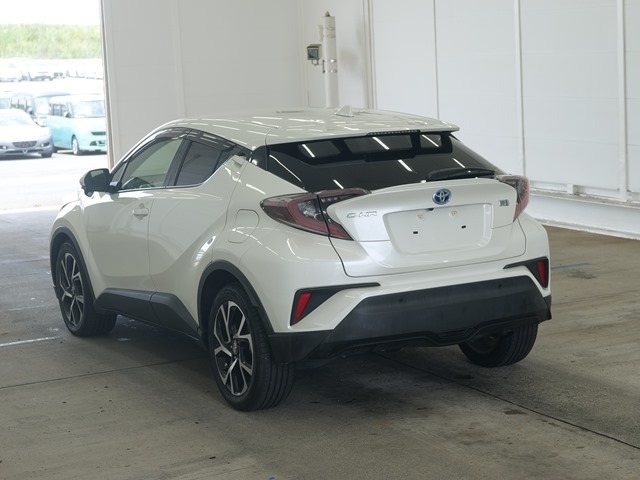 Toyota C-HR 2017 7367026-1