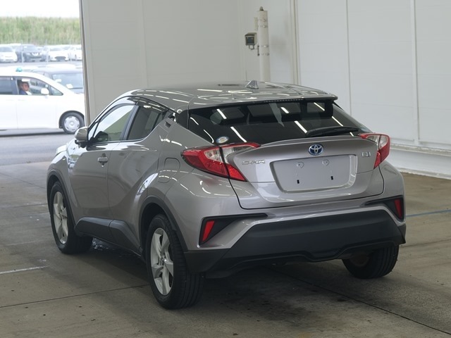 Toyota C-HR 2017 7367039-1