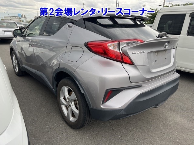 Toyota C-HR 2018 7367041-1
