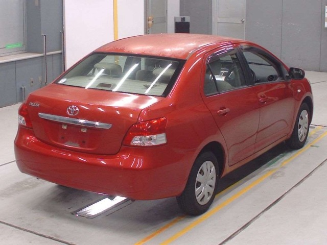 Toyota BELTA 2007 7381281-1
