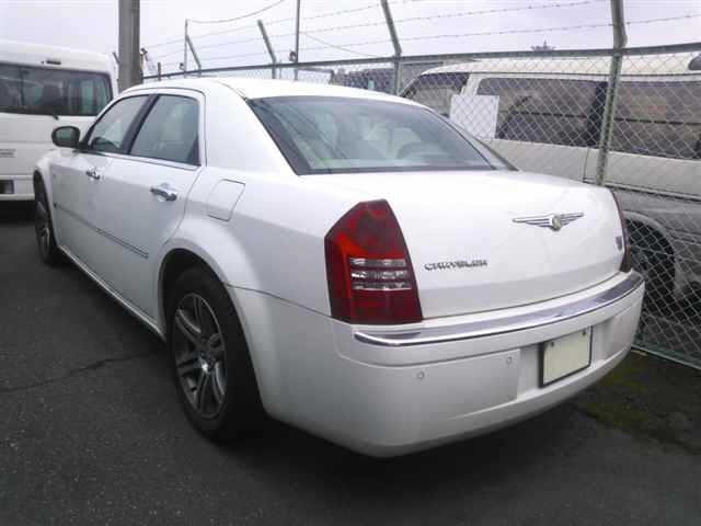 Chrysler 300C 2005 7426354-1