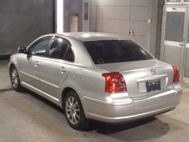 Toyota AVENSIS 2005 7476606-1