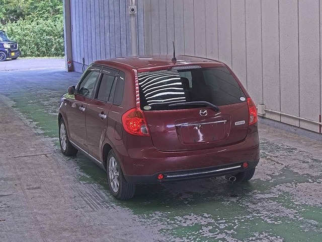 Mazda VERISA 2011 7483828-1