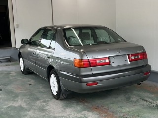 Toyota CORONA PREMIO 2000 7562579-1