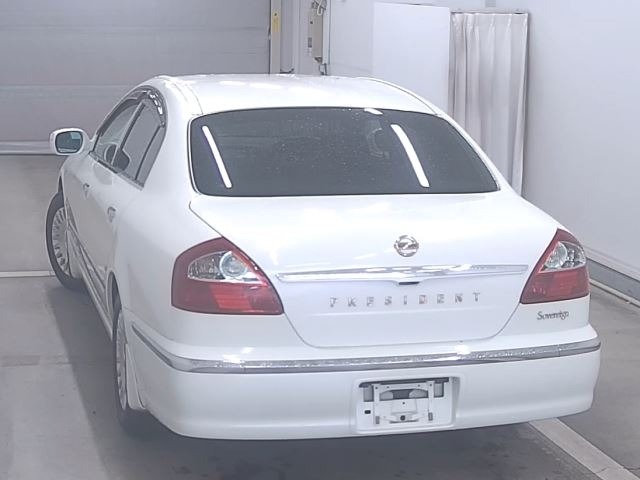 Nissan PRESIDENT 2004 7586401-1