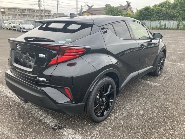 Toyota C-HR 2021 7618628-1
