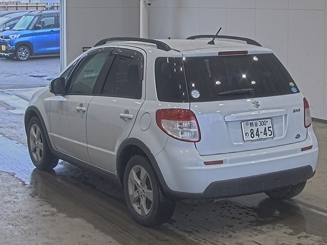 Suzuki SX4 2010 7643711-1
