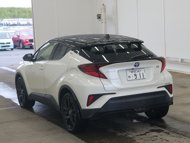 Toyota C-HR 2020 7650036-1