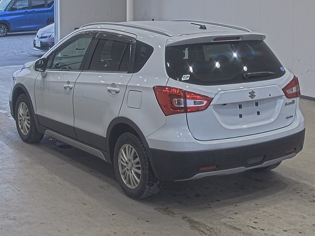 Suzuki SX4 2018 7650733-1