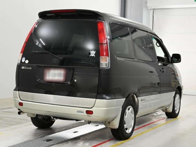 Toyota LITEACE NOAH 2001 7668926-1