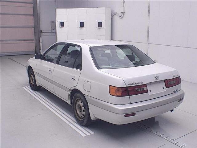 Toyota CORONA PREMIO 2000 7736855-1
