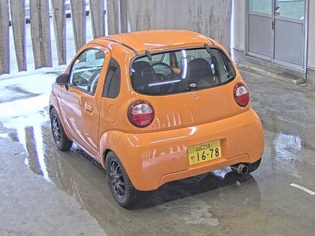 Suzuki TWIN 2003 7835374-1