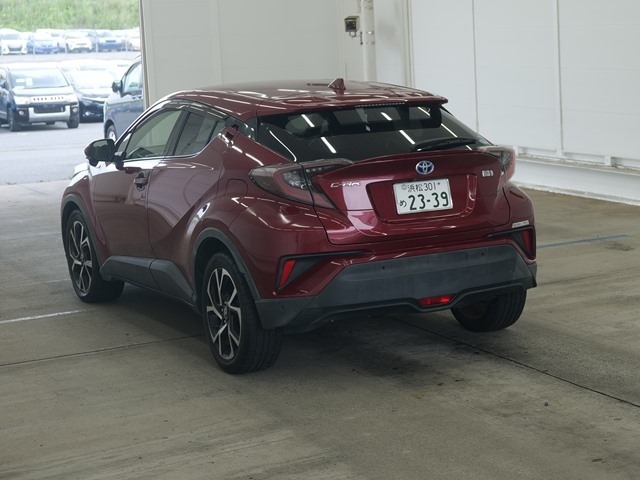 Toyota C-HR 2017 7905646-1