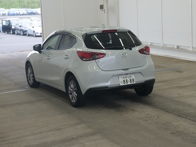 Mazda MAZDA2 2020 7906129-1