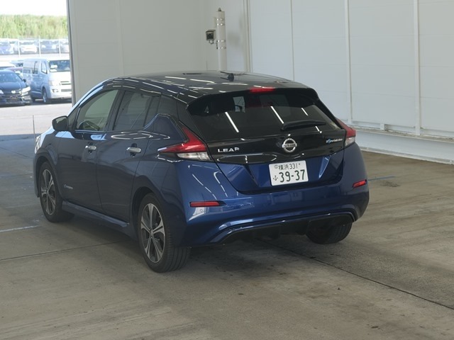 Nissan LEAF 2018 7922486-1