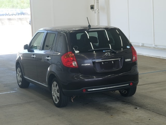 Mazda VERISA 2007 7913371-1