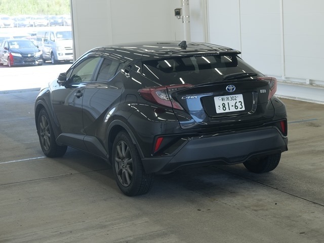 Toyota C-HR 2018 7936162-1