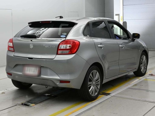 Suzuki BALENO 2017 7972498-1
