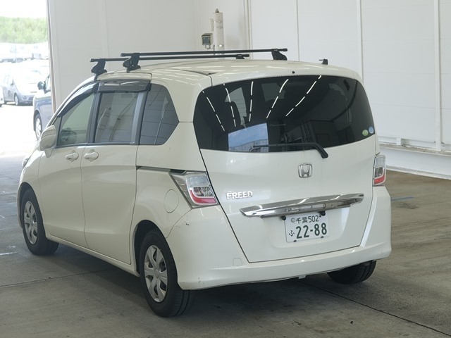 Honda FREED 2012 8032194-1
