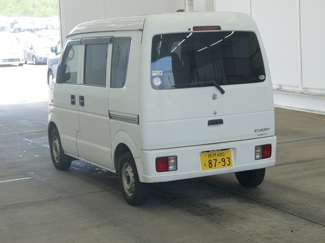 Suzuki EVERY 2008 8042360-1