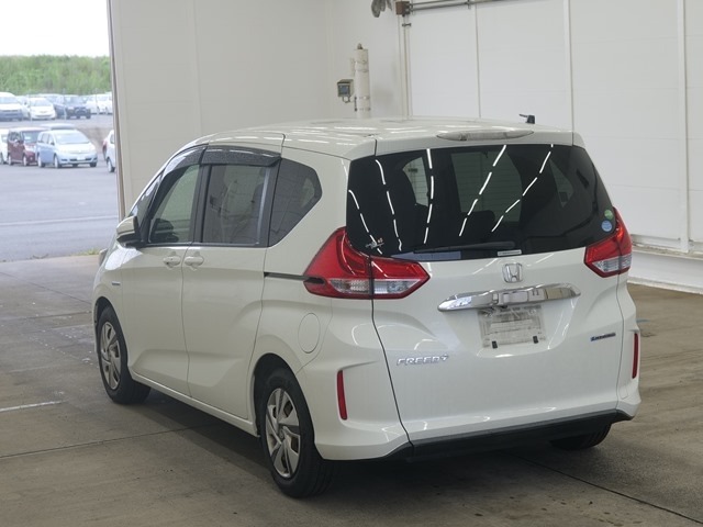 Honda FREED 2017 8212263-1