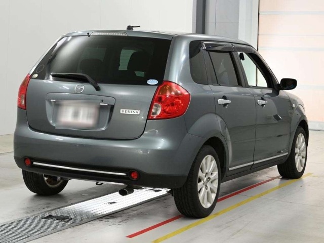Mazda VERISA 2013 8272086-1