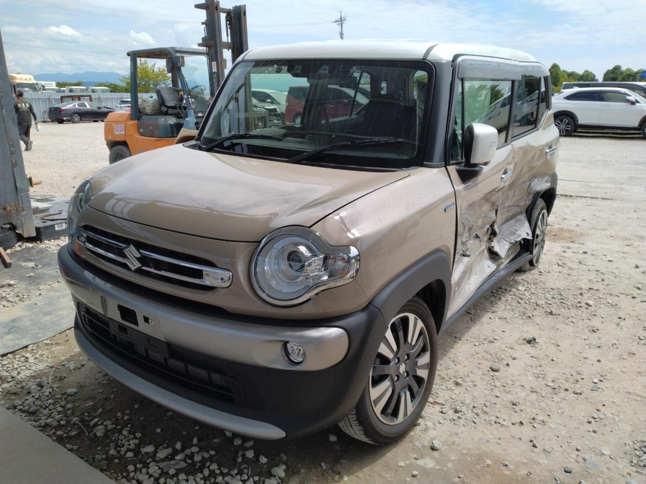 Suzuki X BEE 2023 8296230-2